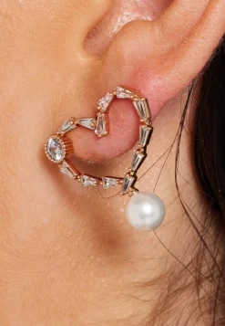 Crystal Heart Stud Earrings in Gold with Pearl