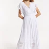Elegant V-Neck White Lace Maxi Dress