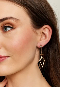 Liquorish Diamond Shaped Earrings In Gold