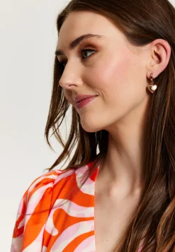 Liquorish Heart Earrings In Rose Gold
