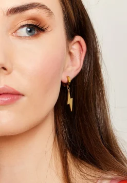 Liquorish Lightning Flash Earring In Gold