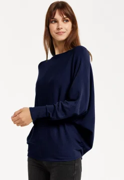 Women's Back Pearl-Button Detail Navy Jumper with Batwing Sleeves - Elegant and Versatile for Any Occasion