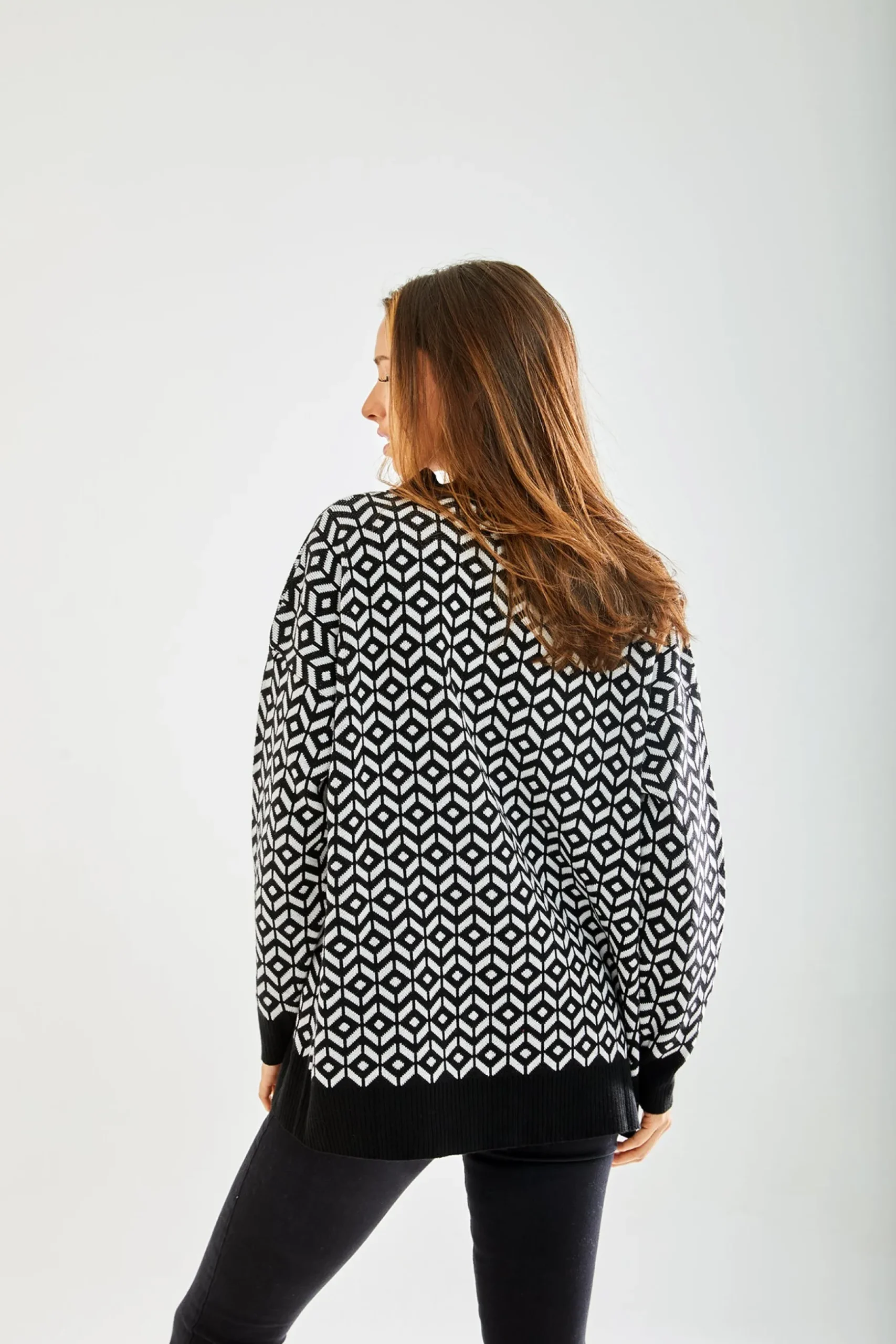 Women's Cardigan in Black and White with Long Sleeves, Unique Geometric Pattern, Stylish Fit - Liquorish