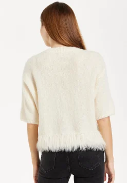 Women's Cream Short Sleeves Jumper with Chic Hem Detail and Loose Fit Design