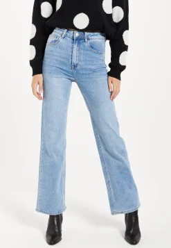 Women's High-Waisted Jean in Light Blue - Timeless Straight-Leg Fit with Vintage-Inspired Silhouette
