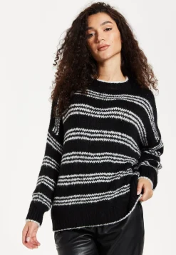 Women's Jumper - Oversized Black and White Striped Knit Sweater with Long Sleeves, Super Soft Comfort and Chic Style