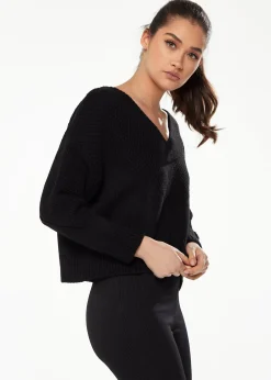 Women's Jumper with Full-Length Sleeves in Black - Liquorish V-Neck Design for Classic Elegance and Comfort