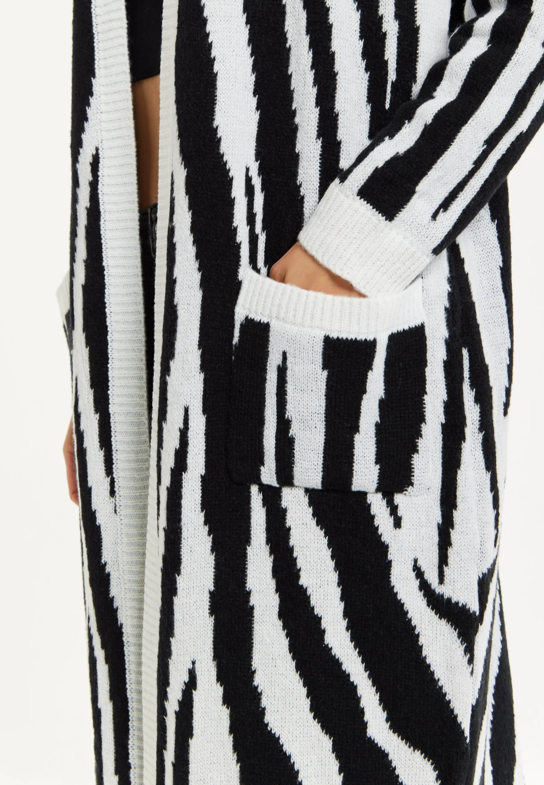 Women's Longline Black and White Zebra Pattern Cardigan with Pockets, Open Front - Liquorish