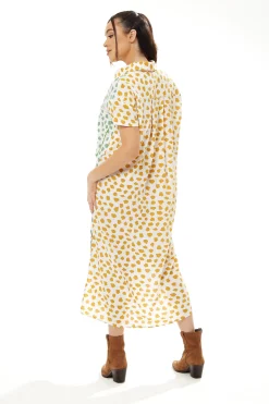 Women's Midi Dress - Oversized Animal Print with Vibrant Yellow Collar and Short Sleeves