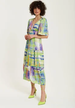 Women's Midi Dress in Green with Short Kimono Sleeves and V Neck - Abstract Print by Liquorish