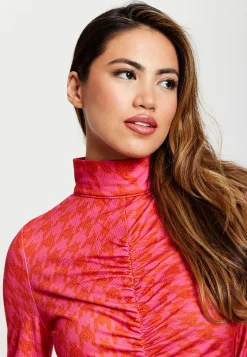 Women’s Midi Dress with Long Sleeves in Distorted Houndstooth Print and Ruching Detail - Liquorish
