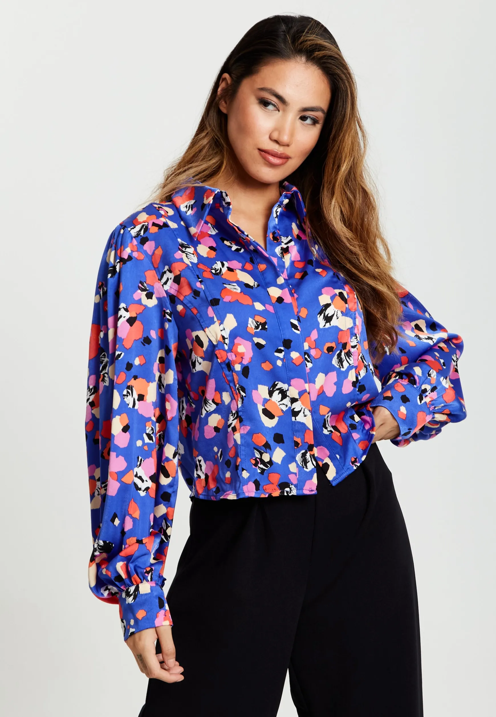 Women's Multicolour Abstract Dot Print Shirt with Balloon Sleeves and Button-Up High Neckline