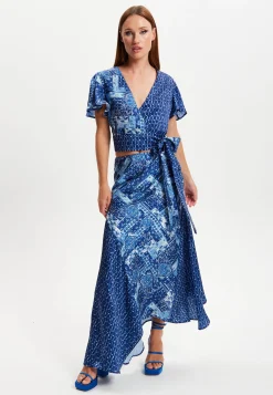 Women's Scarf Print Angel Sleeve Wrap Top with Tie Detail, Regular Fit and Elegant Design