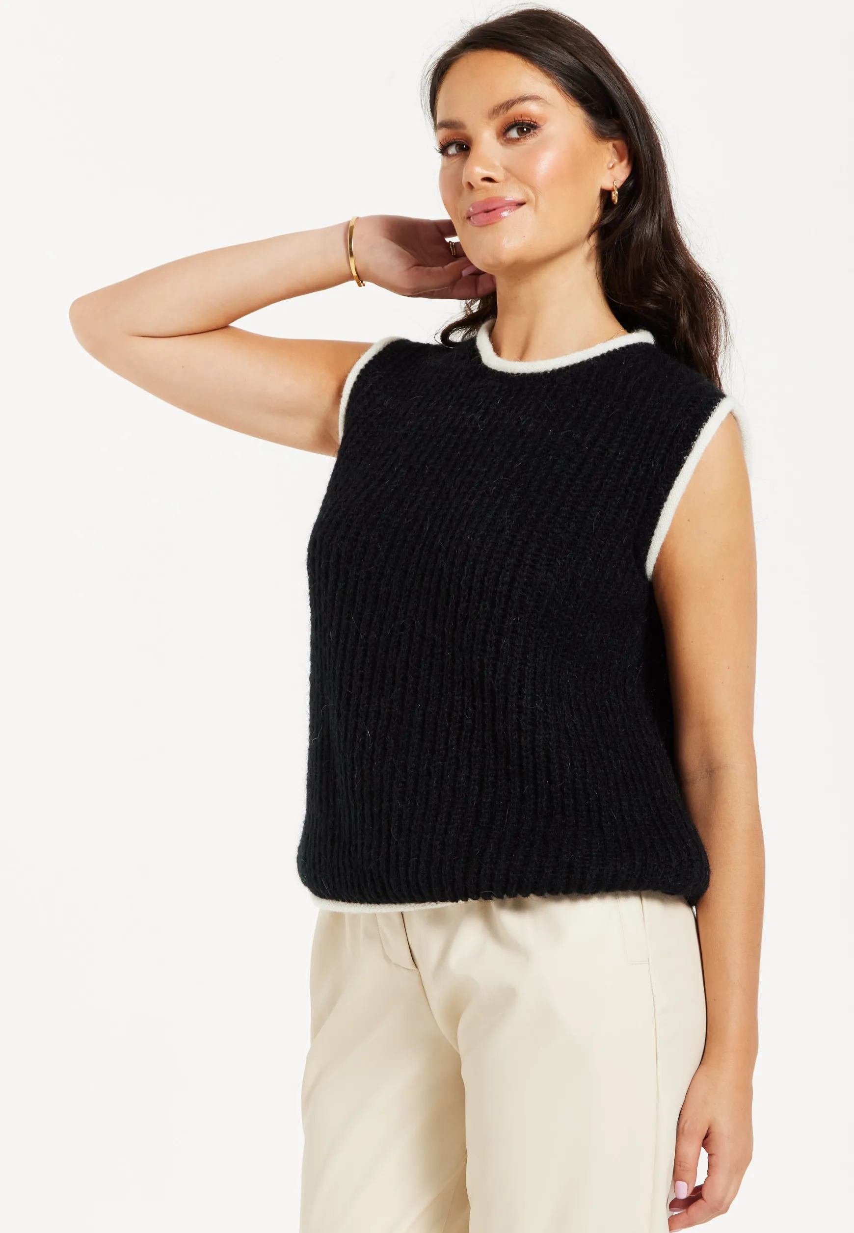 Women’s Super Soft Sleeveless Ribbed Knit Sweater Vest - Black & White with Modern Contrasting Trim