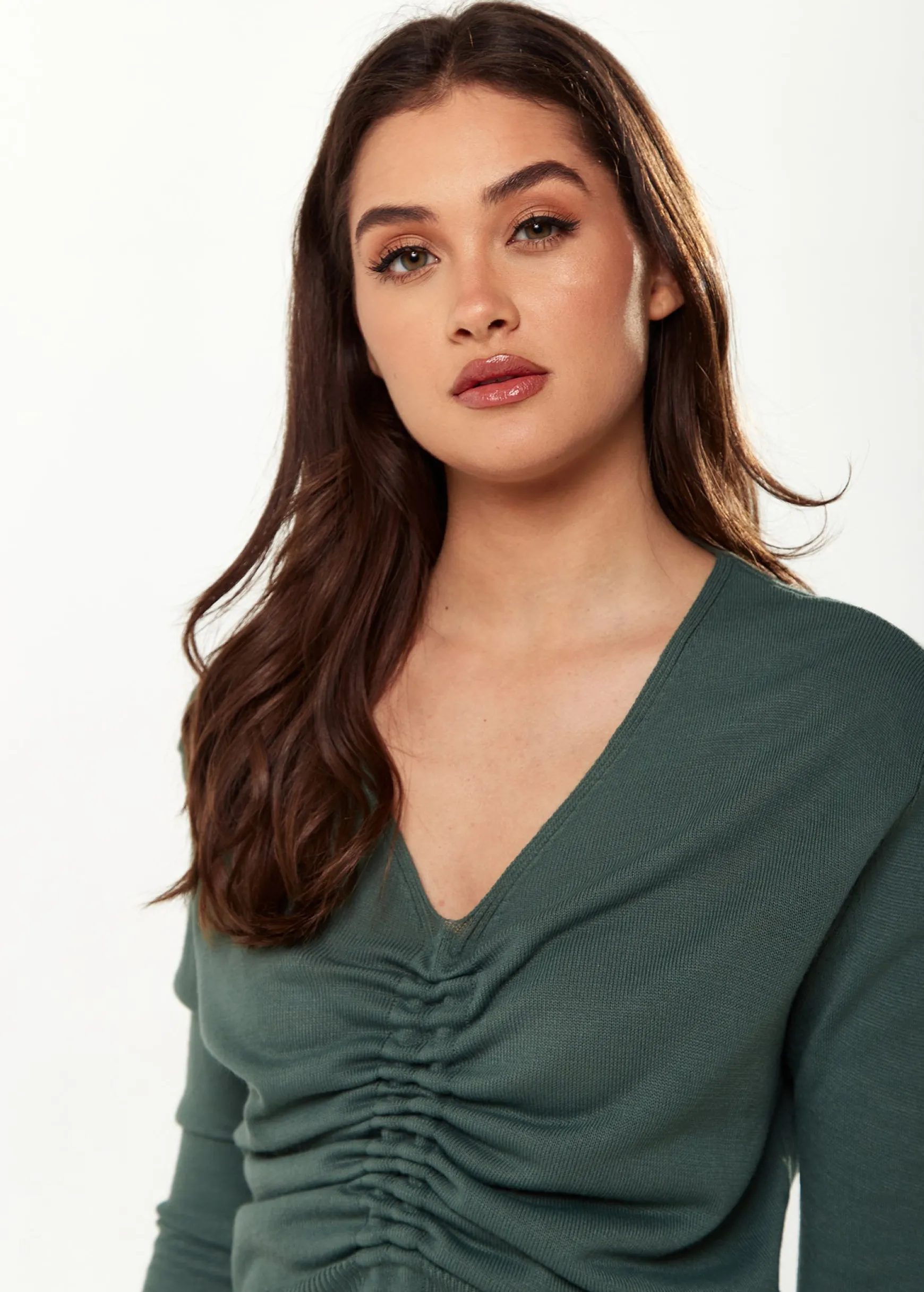 Women’s V-Neck Top with Ruching Detail in Green - Long Sleeves, Chic Design, Adjustable Fit, Versatile Style